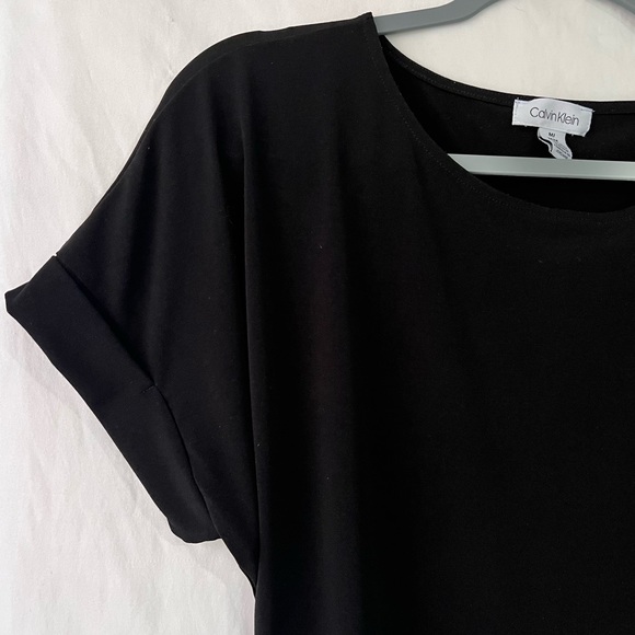 Calvin Klein Black Tunic Style Top Women’s Size Medium - Picture 3 of 5